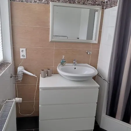 Apartment Moderne Work And Naehe Olpe Und Fuer 4 Personen *